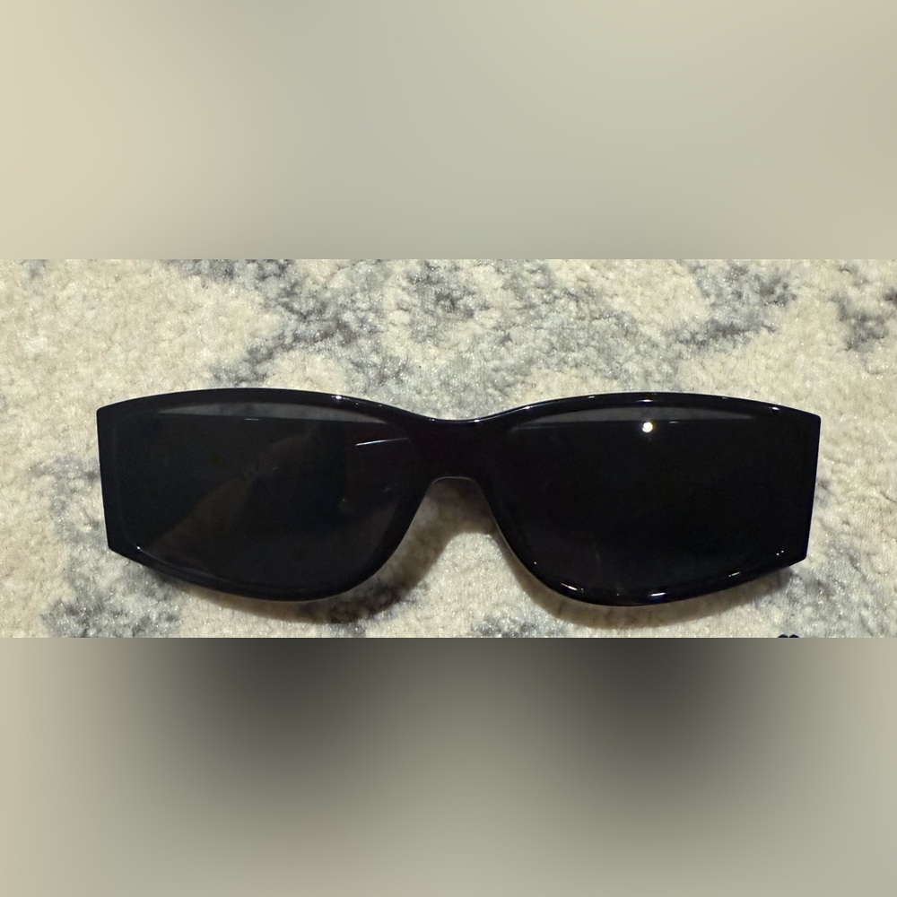 NEW Quay sunglasses